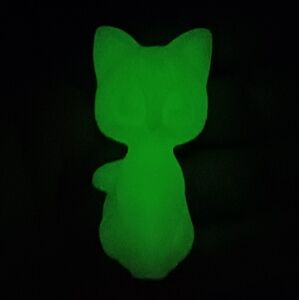 Luminous Glow in the Dark Yellow Kitty Cat Statue Glass/Stone Figurine Gift